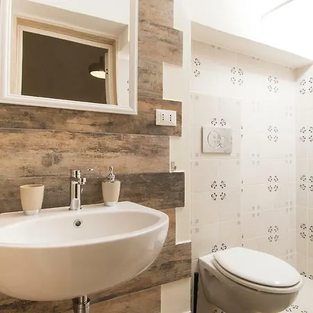 Apulianstay-vicolo 4 * Monopoli
